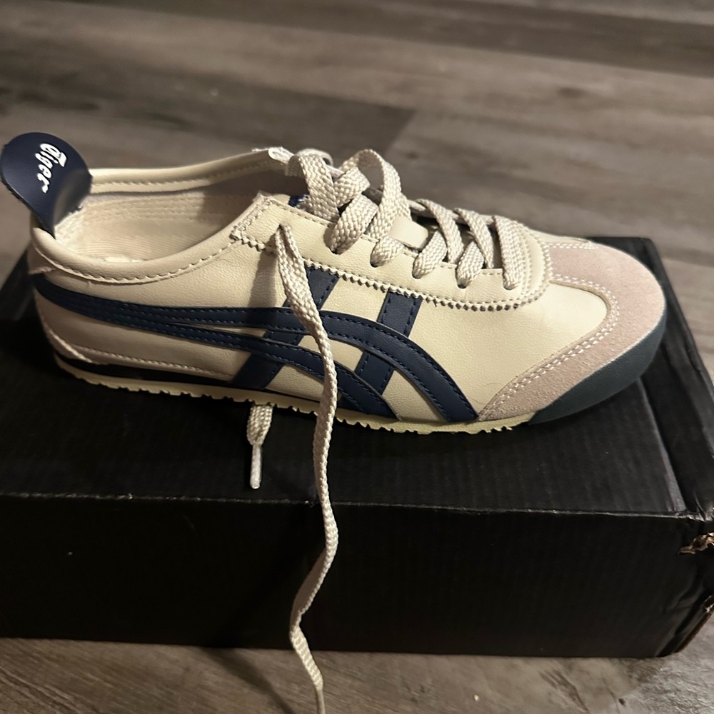 Onitsuka Tiger by Asics Cream and Navy Women's Sneaker